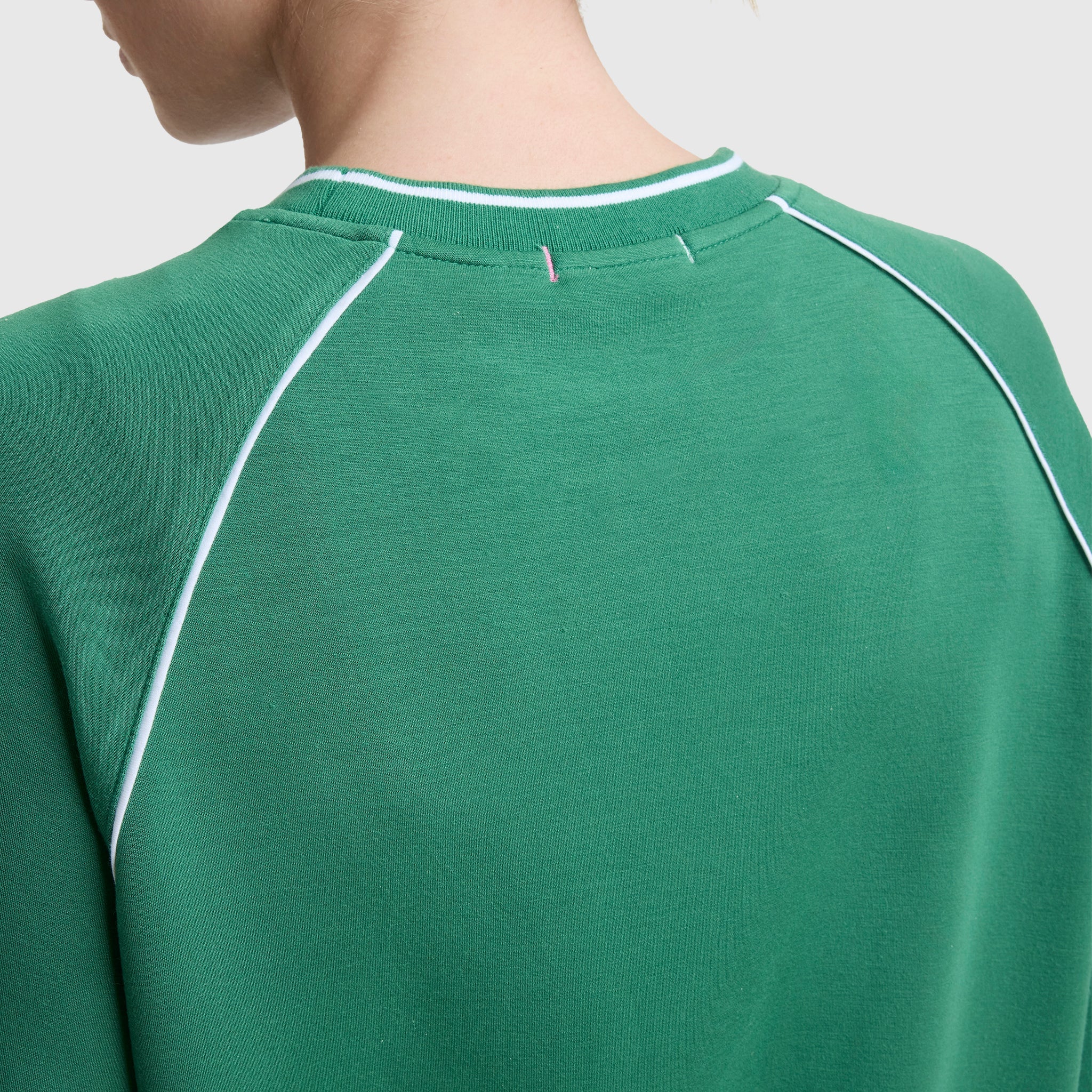Champion Tennis Court Raglan Crewneck - Verdant Green
