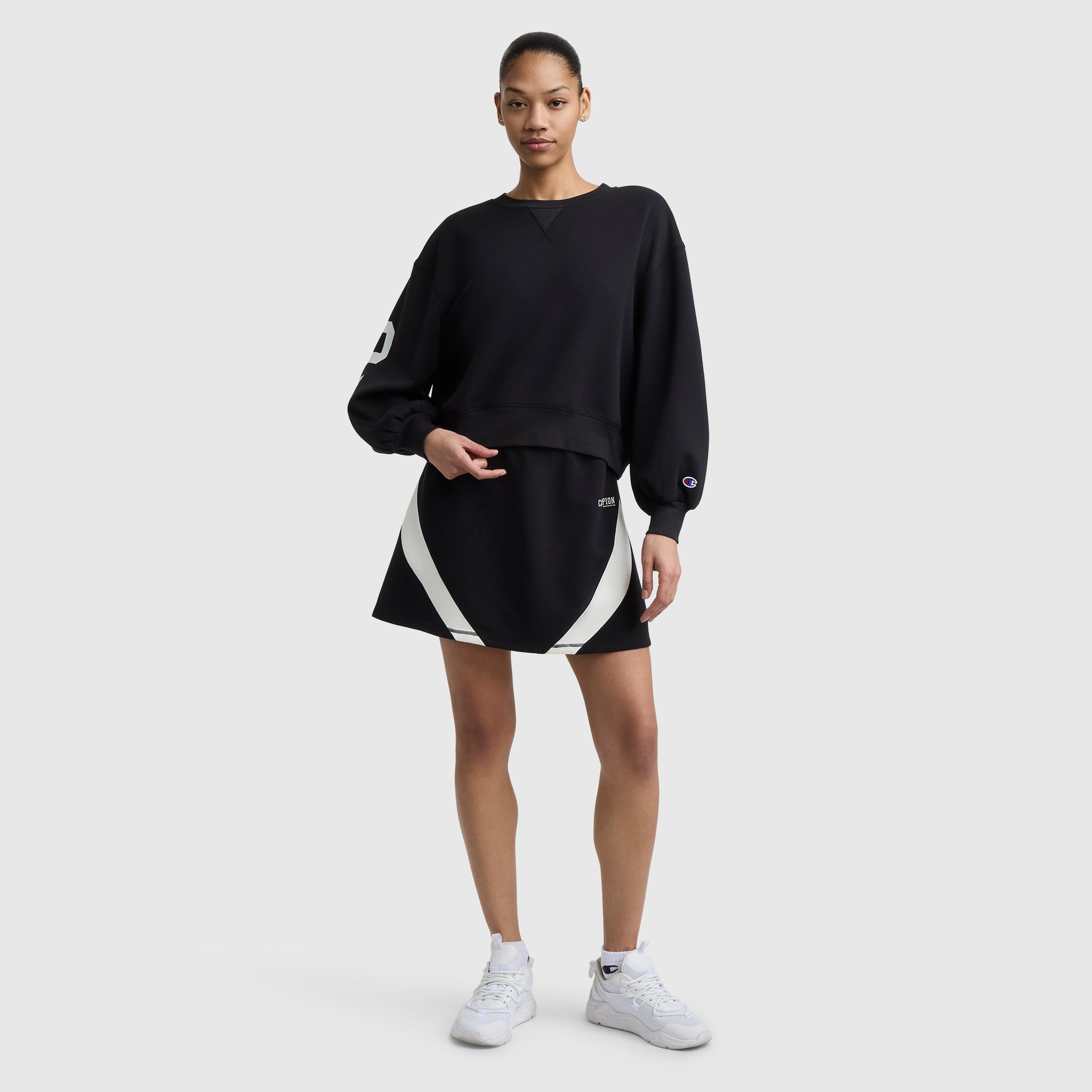 Champion Endzone Loose Fit Crewneck - Black
