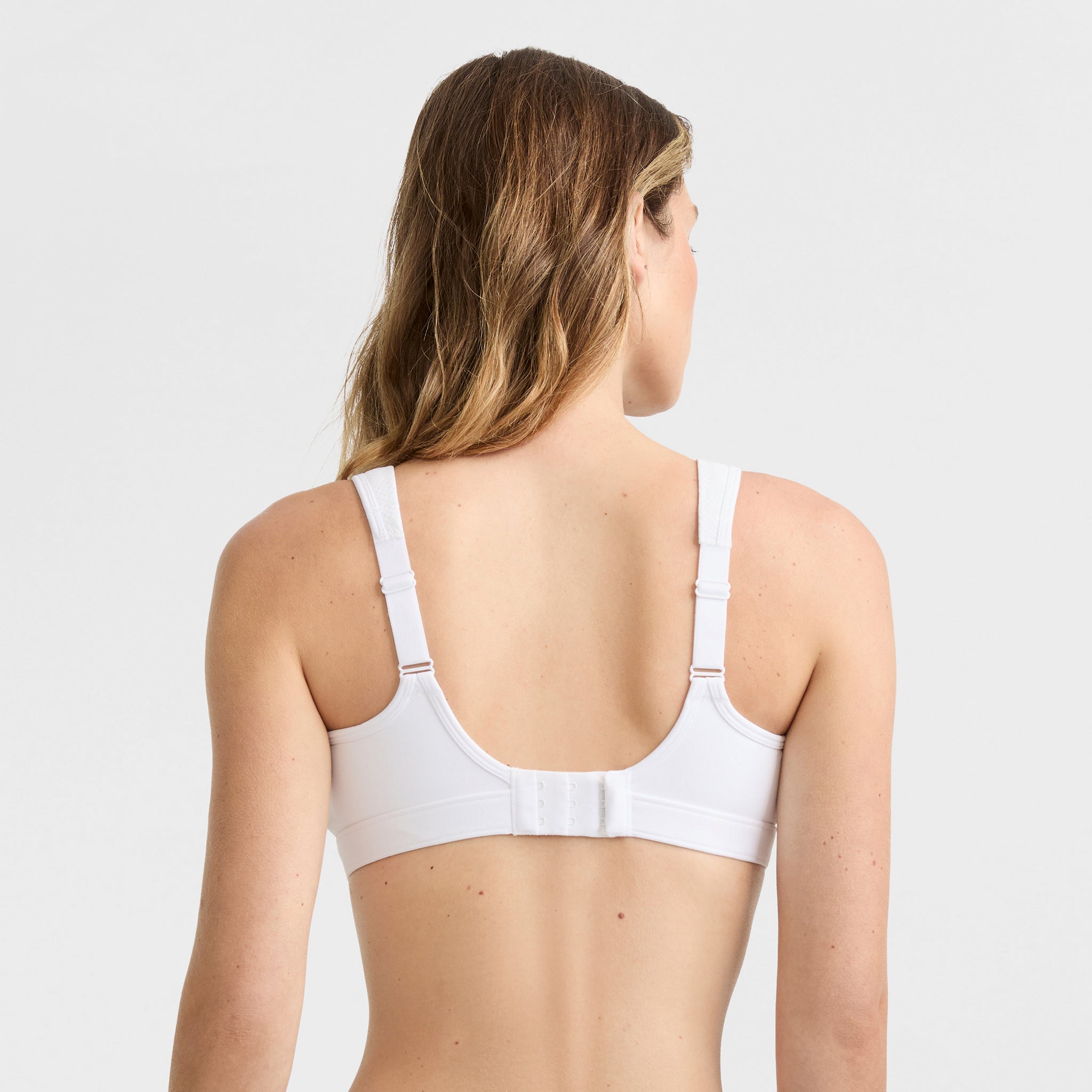Champion Spot Comfort High-Impact Sports Bra - White