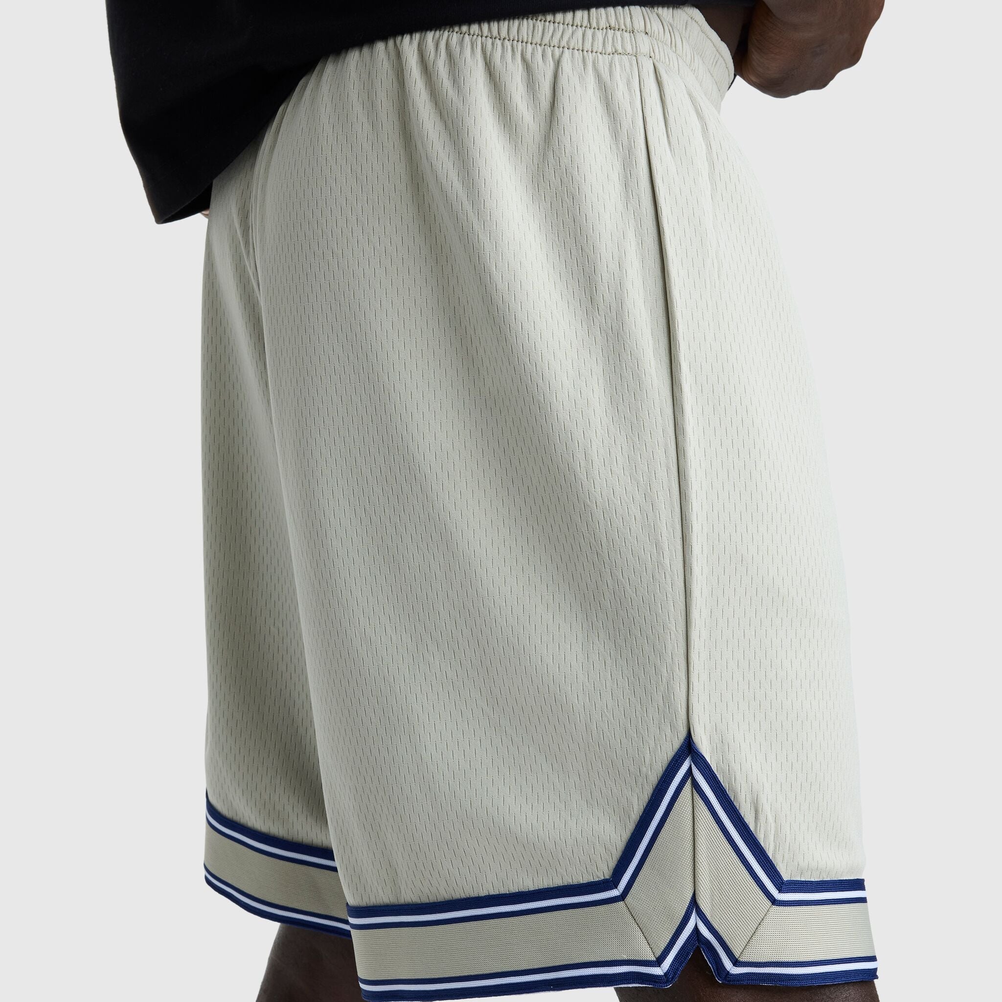Champion 10" Gridiron Reversible Short, Script Logo - Black