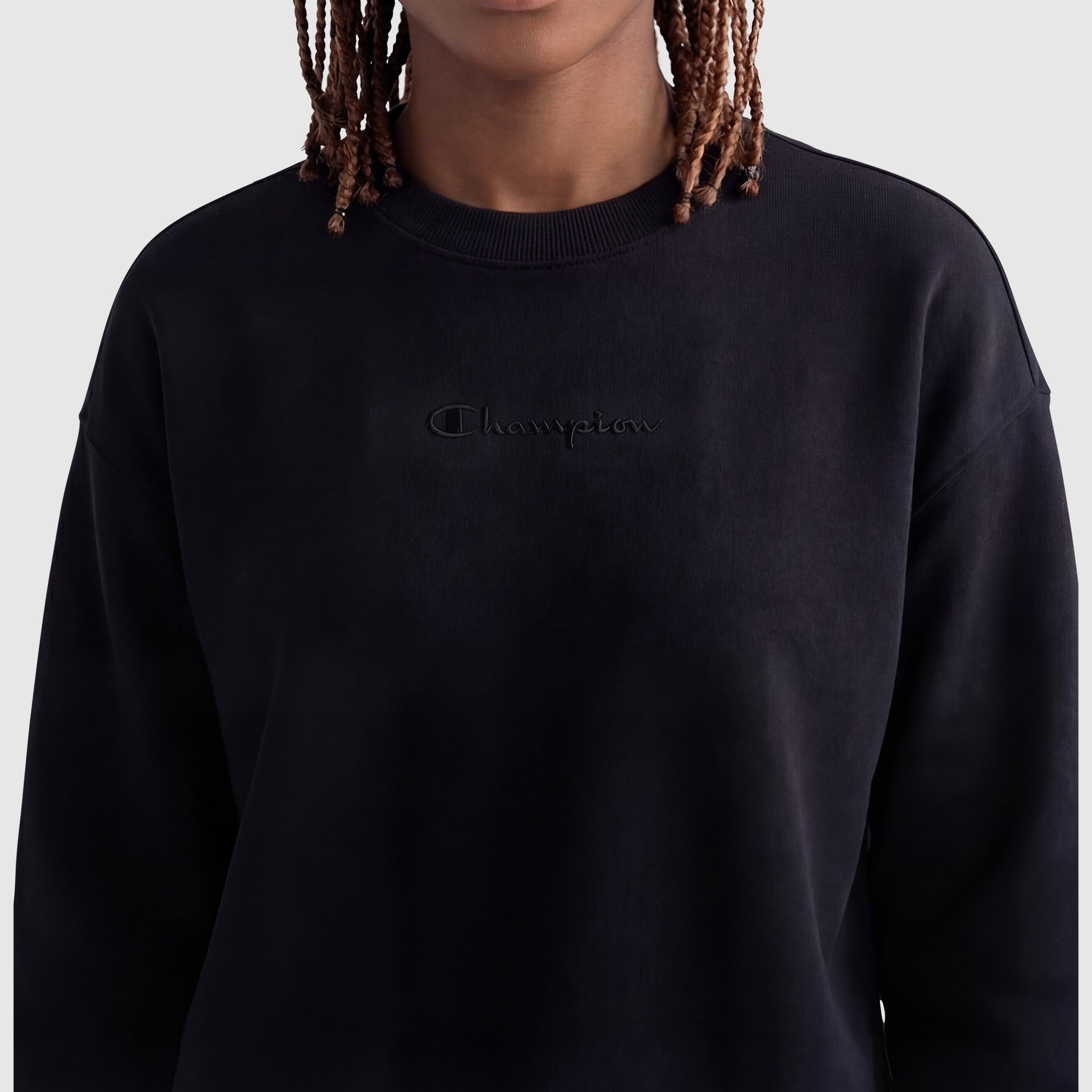Champion Powerblend Crewneck Sweatshirt, Embroidered Script Logo - Black
