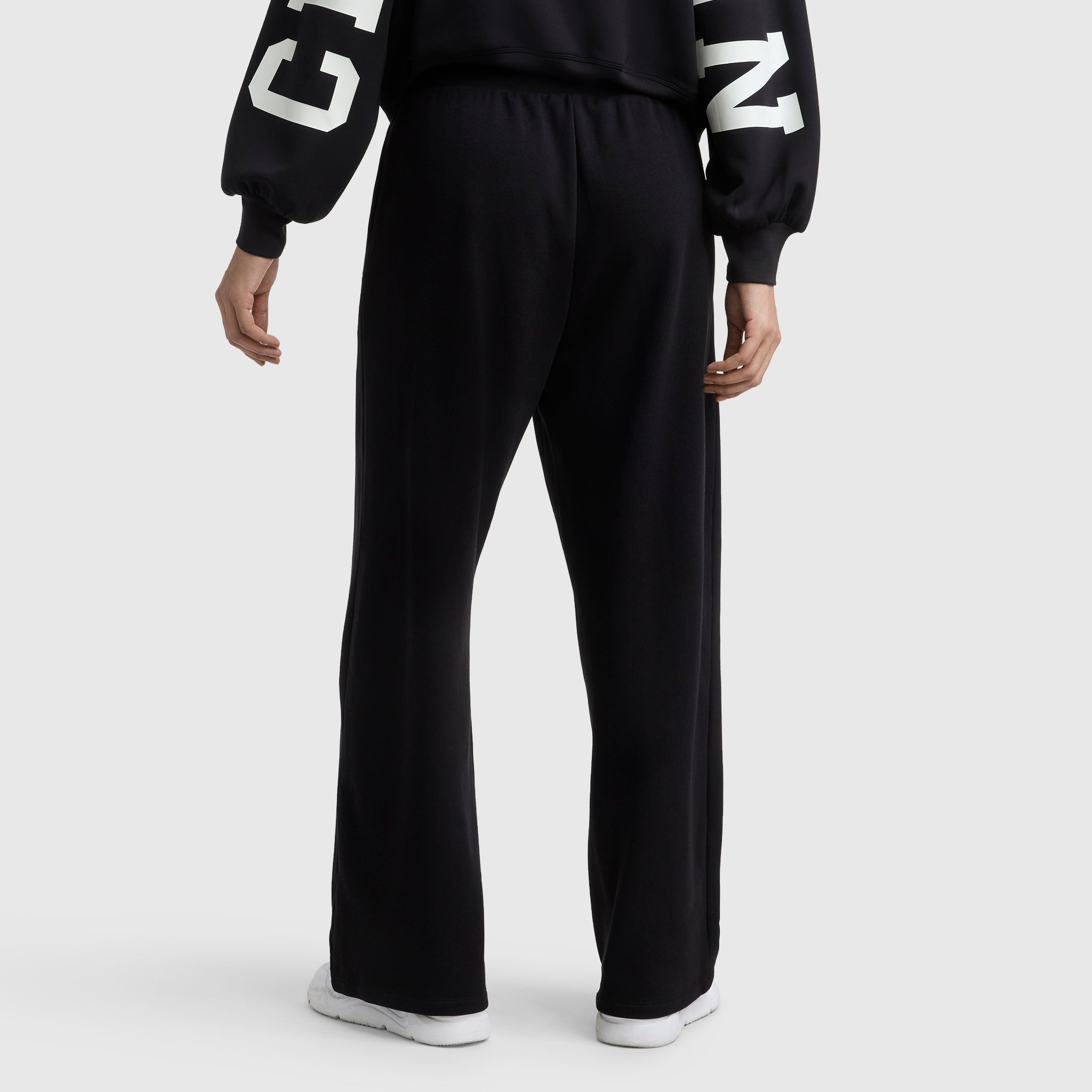 Champion Tackle Open Bottom Pant - Black