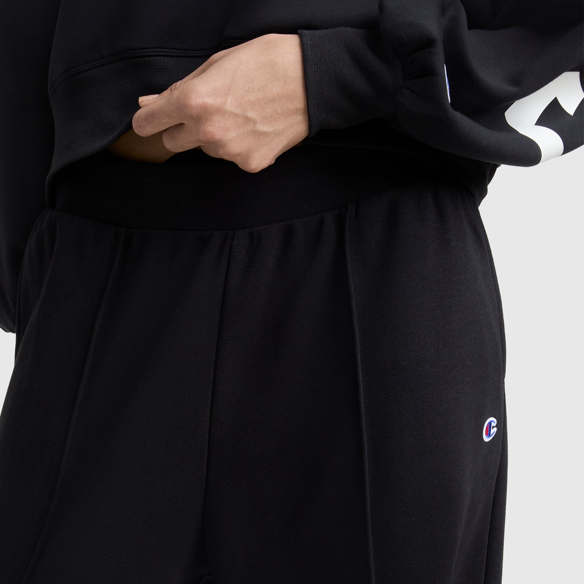 Champion Tackle Open Bottom Pant - Black