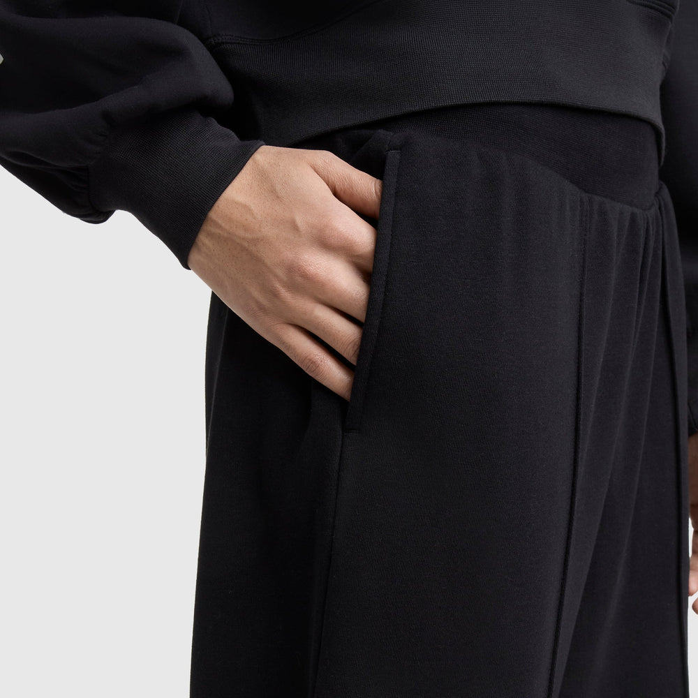 Champion Tackle Open Bottom Pant - Black