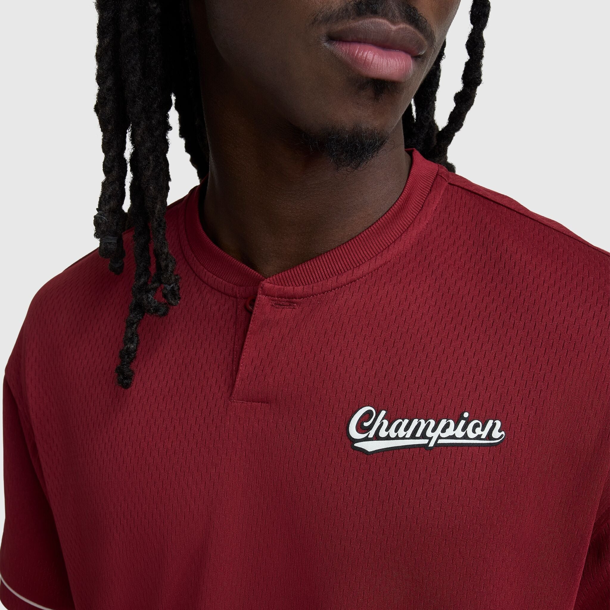 Champion Modern Retro Coaches Henley - Pomegranate
